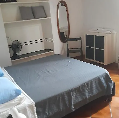 Testaccio Comodo Apartamento Roma