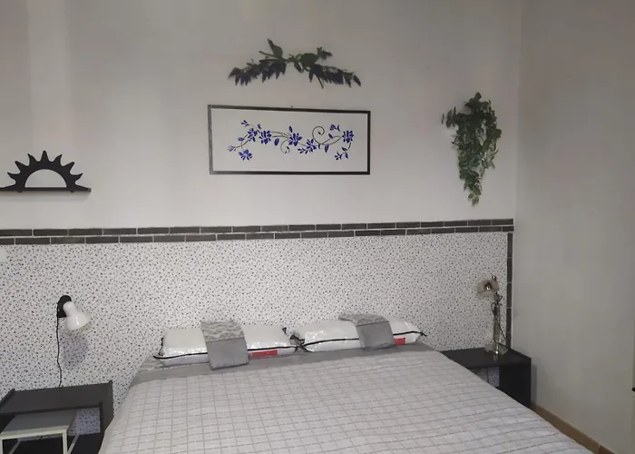 Testaccio Comodo Apartamento *